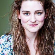 Leigh Lothian Headshot